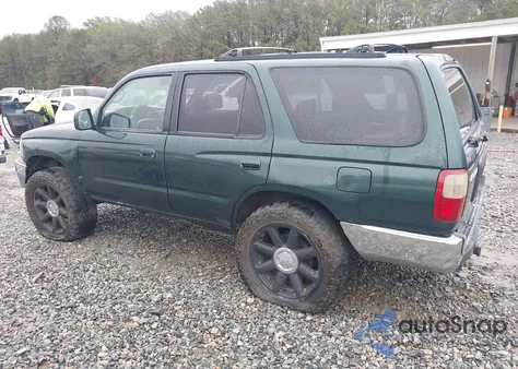 1999 Toyota 4Runner Sr5 V6 z USA, uszkodzony, nr VIN JT3HN86R9X0197404